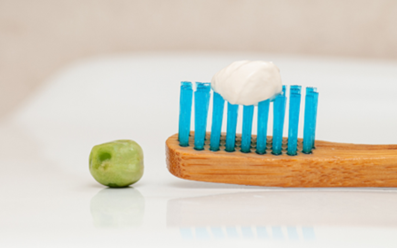 How To Brush Your Teeth Properly: A Simple Guide for a Healthy Smile